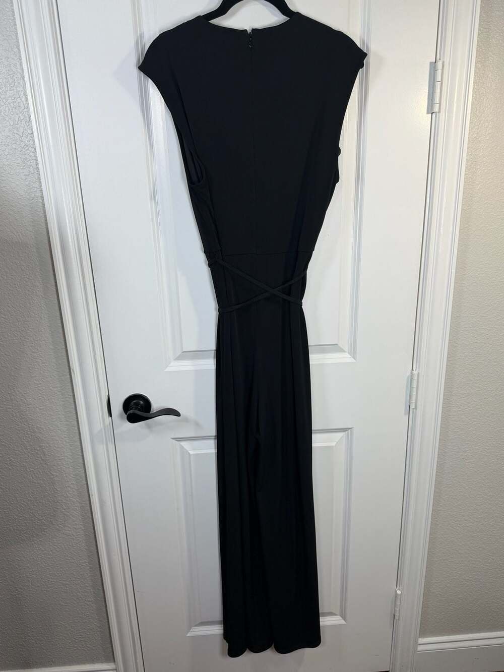White House Black Market Matte Jersey V-Neck Jumpsuit, Size 4 - Picture 5 of 7
